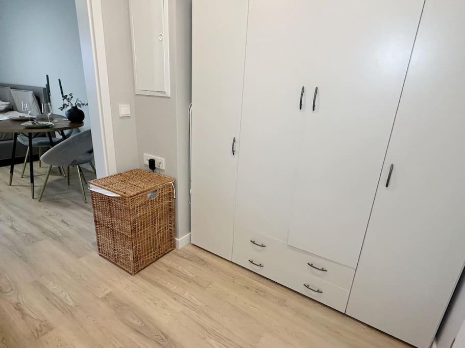 Neu & Schick: Kueche Inkl. Kaffee Apartment Dresden